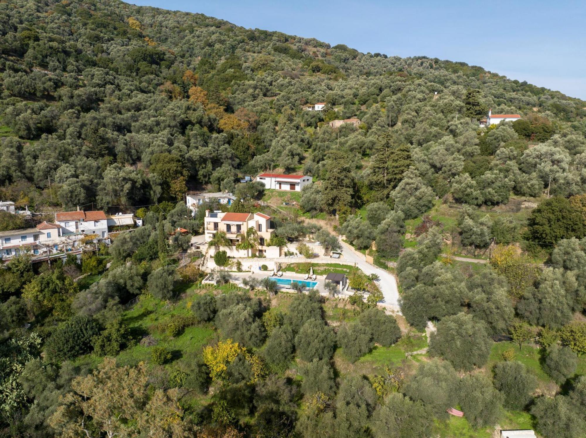 Serenity River Villa Παλαιοχώρα Εξωτερικό φωτογραφία